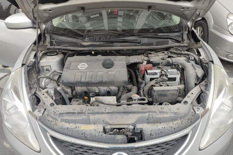 Used Nissan Tiida 2011 1.6L CVT Smart Version Engine Bay