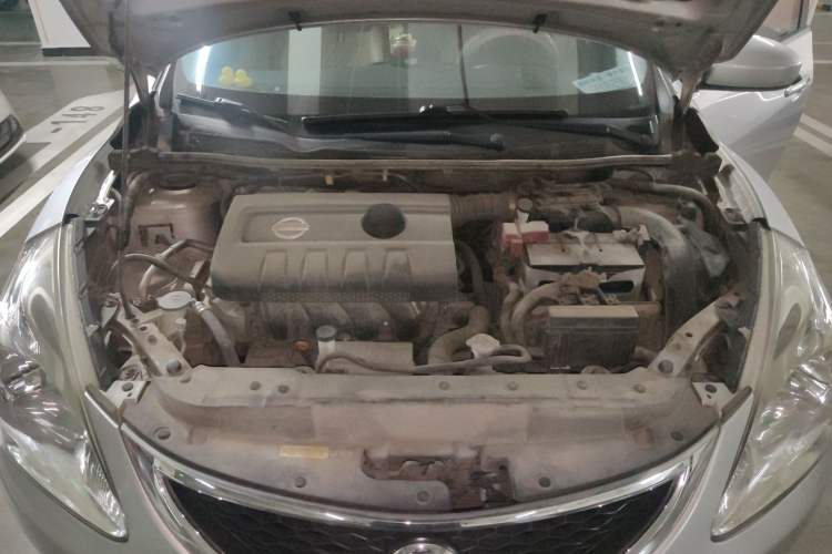 Used Nissan Tiida 2011 1.6L CVT Smart Version Engine Bay