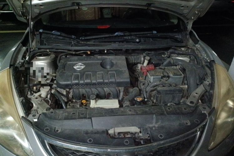 Used Nissan Tiida 2011 1.6L CVT Smart Version Engine Bay