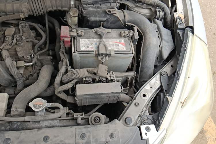Used Nissan Tiida 2011 1.6L CVT Comfort Model Engine Bay Left