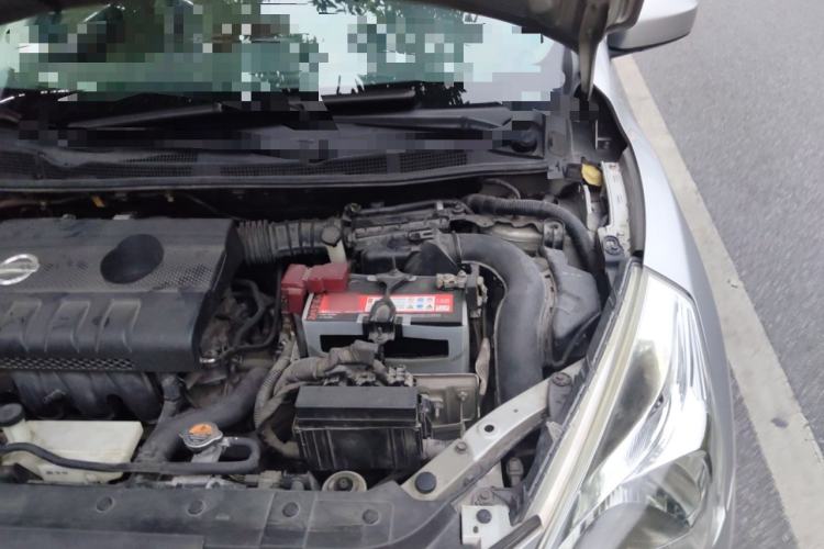 Used Nissan Tiida 2011 1.6L CVT Smart Version Engine Bay Left