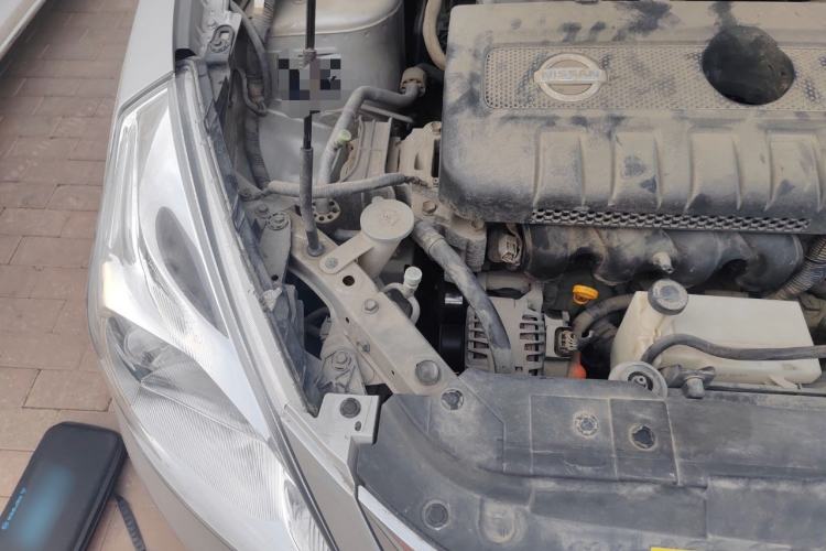 Used Nissan Tiida 2011 1.6L CVT Smart Version Engine Bay Right