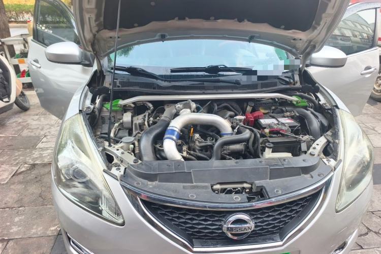 Used Nissan Tiida 2011 1.6T Manual Xuan Dong Edition Engine Bay Right