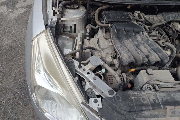 Used Nissan Tiida 2011 1.6L CVT Comfort Model Engine Bay Right