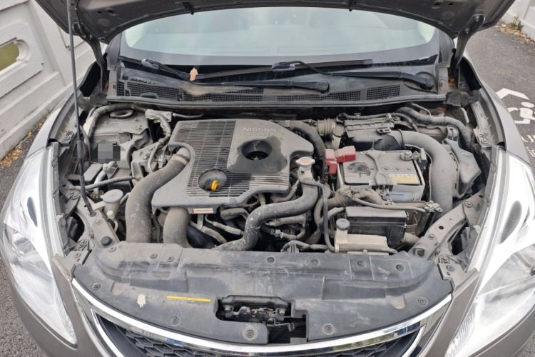 Used Nissan Tiida 2011 1.6T Manual Xuan Dong Edition Engine Bay