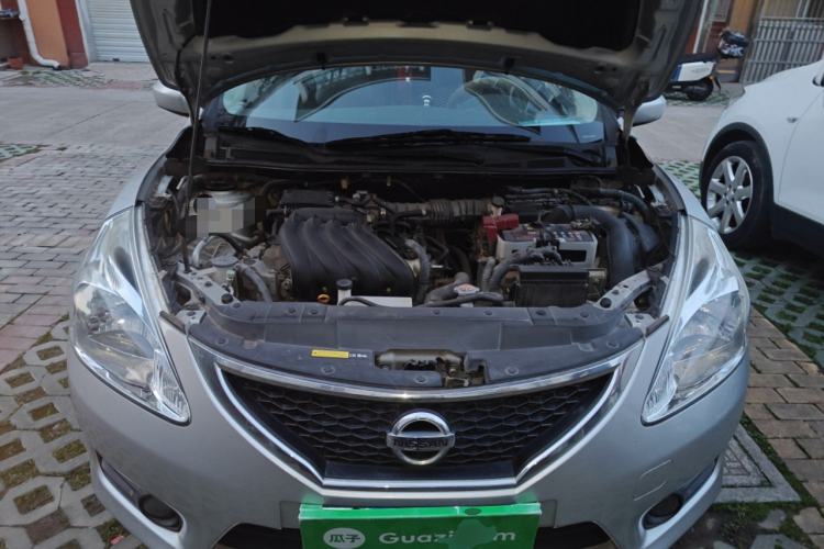 Used Nissan Tiida 2011 1.6L Manual Comfort Edition Engine Bay