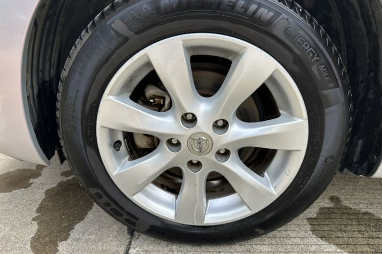 Used Nissan Tiida 2011 1.6L CVT Smart Version Exterior 7