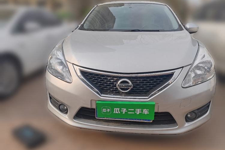 Used Nissan Tiida 2011 1.6L CVT Smart Version Front