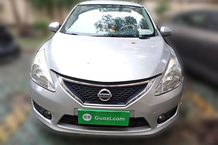 Used Nissan Tiida 2011 1.6L Manual Comfort Edition Front