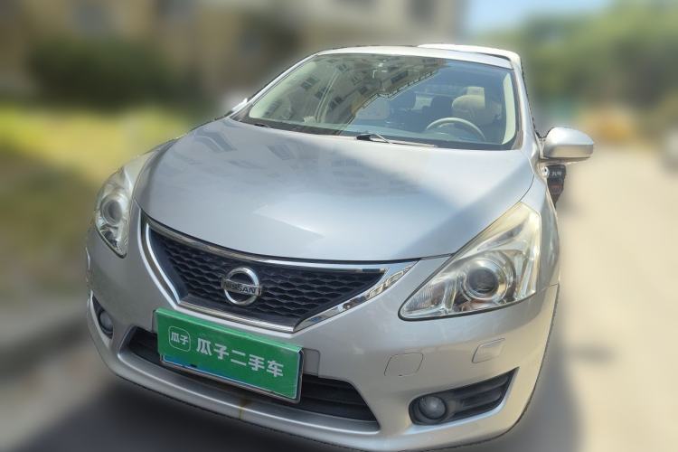 Used Nissan Tiida 2011 1.6L CVT Luxury Edition Front