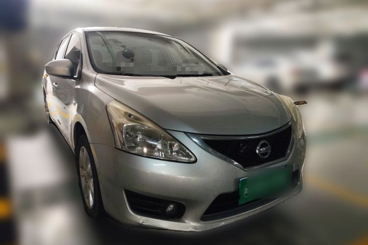 Used Nissan Tiida 2011 1.6L CVT Comfort Model Front Right 45 Deg
