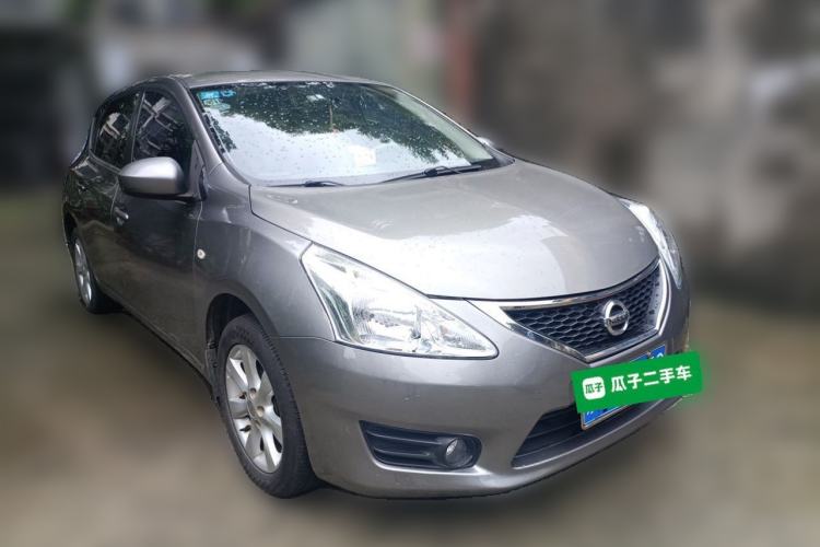 Used Nissan Tiida 2011 1.6L Manual Comfort Edition Front Right 45 Deg