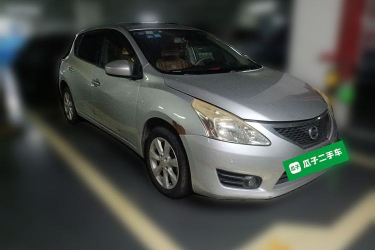 Used Nissan Tiida 2011 1.6L CVT Smart Version Front Right 45 Deg