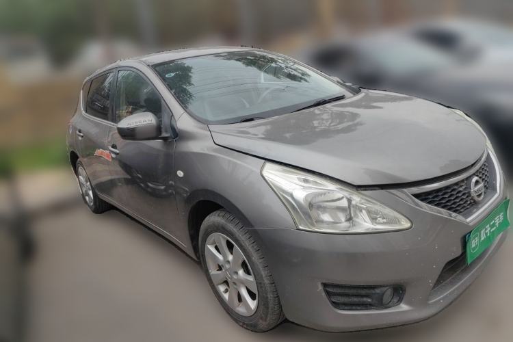Used Nissan Tiida 2011 1.6L Manual Comfort Edition Front Right 45 Deg