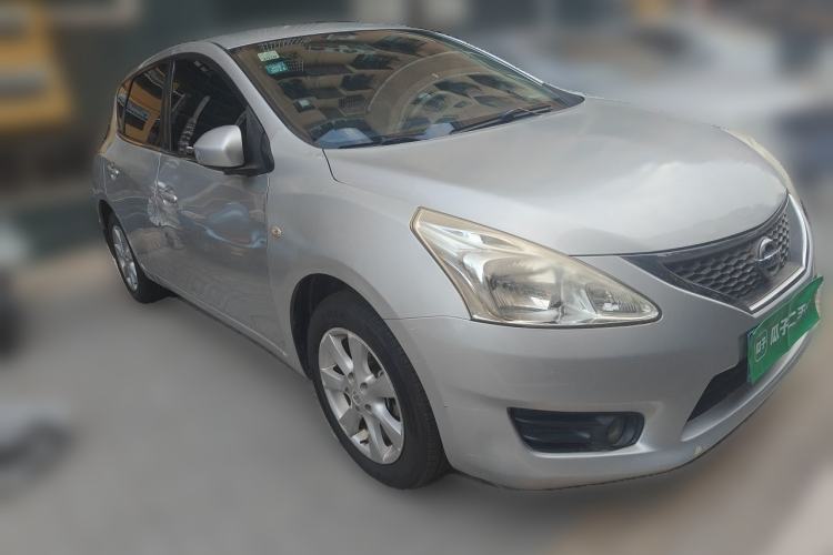Used Nissan Tiida 2011 1.6L CVT Comfort Model Front Right 45 Deg