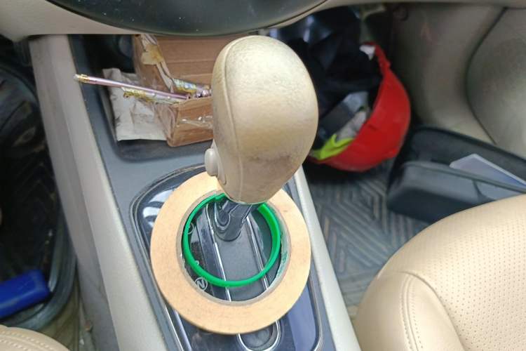 Used Nissan Tiida 2011 1.6L CVT Comfort Model Gear Lever