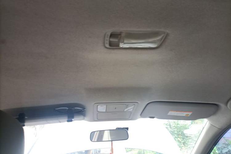 Used Nissan Tiida 2011 1.6L Manual Comfort Edition Headliner