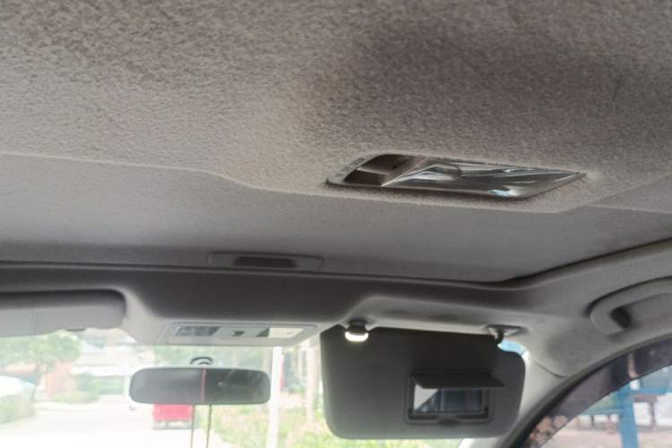 Used Nissan Tiida 2011 1.6L CVT Smart Version Headliner