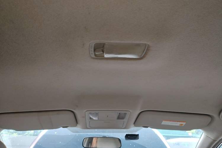 Used Nissan Tiida 2011 1.6L CVT Comfort Model Headliner