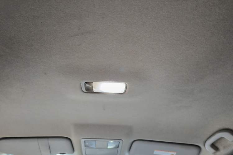 Used Nissan Tiida 2011 1.6L CVT Comfort Model Headliner
