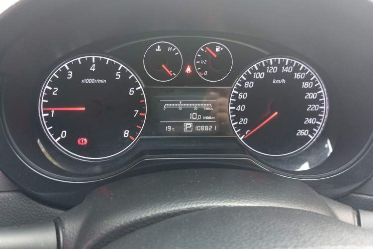 Used Nissan Tiida 2011 1.6T M-CVT Dynamic Edition Instrument Cluster