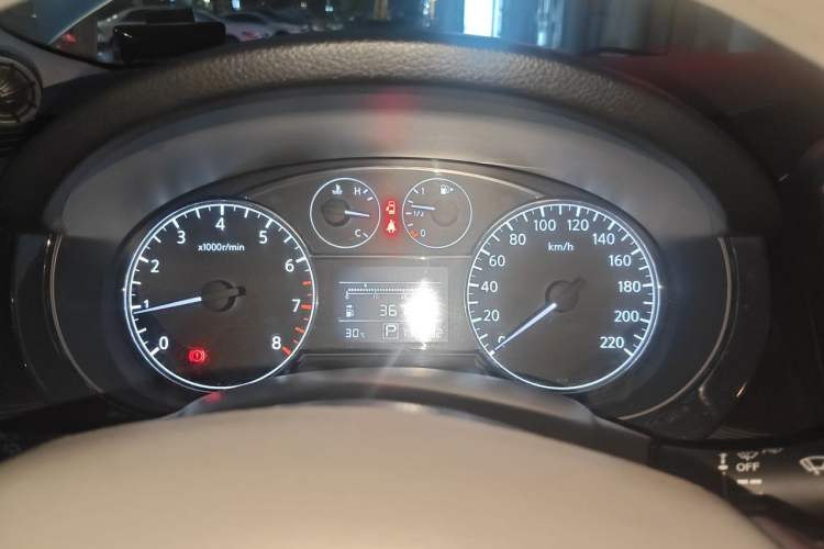 Used Nissan Tiida 2011 1.6L CVT Smart Version Instrument Cluster