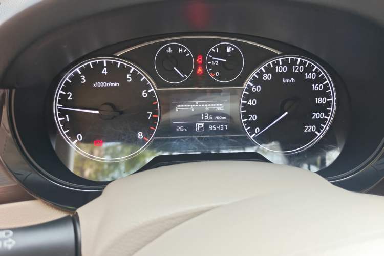 Used Nissan Tiida 2011 1.6L CVT Smart Version Instrument Cluster