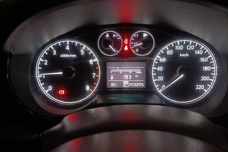 Used Nissan Tiida 2011 1.6L CVT Smart Version Instrument Cluster