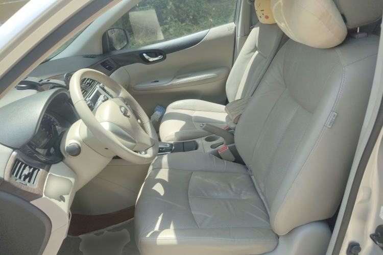 Used Nissan Tiida 2011 1.6L CVT Luxury Edition Left Front Seat