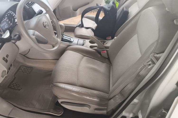 Used Nissan Tiida 2011 1.6L CVT Smart Version Left Front Seat