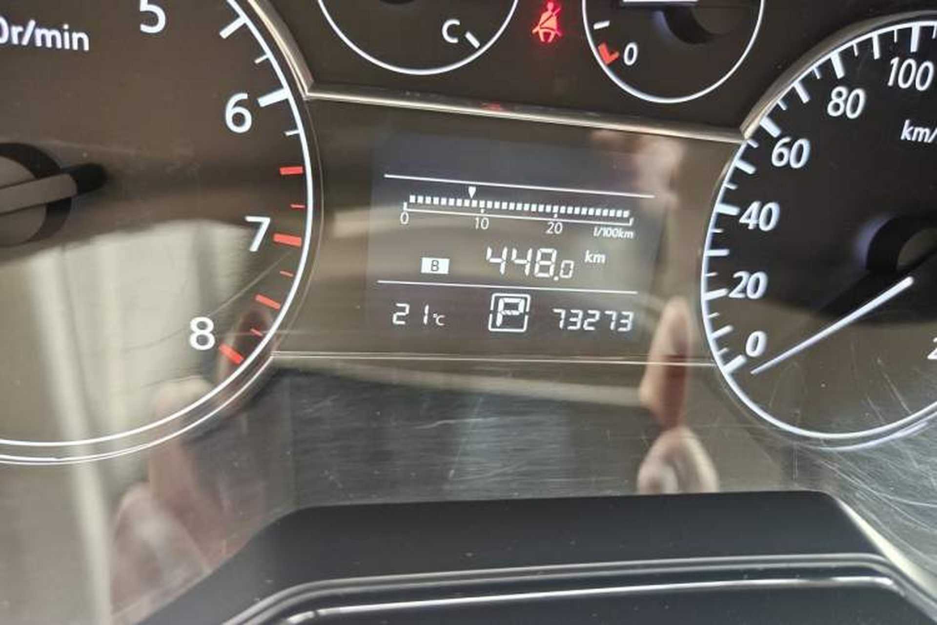 Used Nissan Tiida 2011 1.6L CVT Comfort Model Odometer Close Up