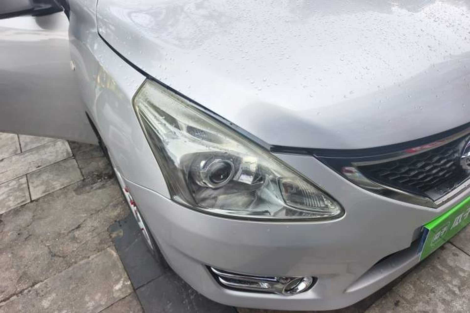 Used Nissan Tiida 2011 1.6T Manual Xuan Dong Edition Right Front Headlight