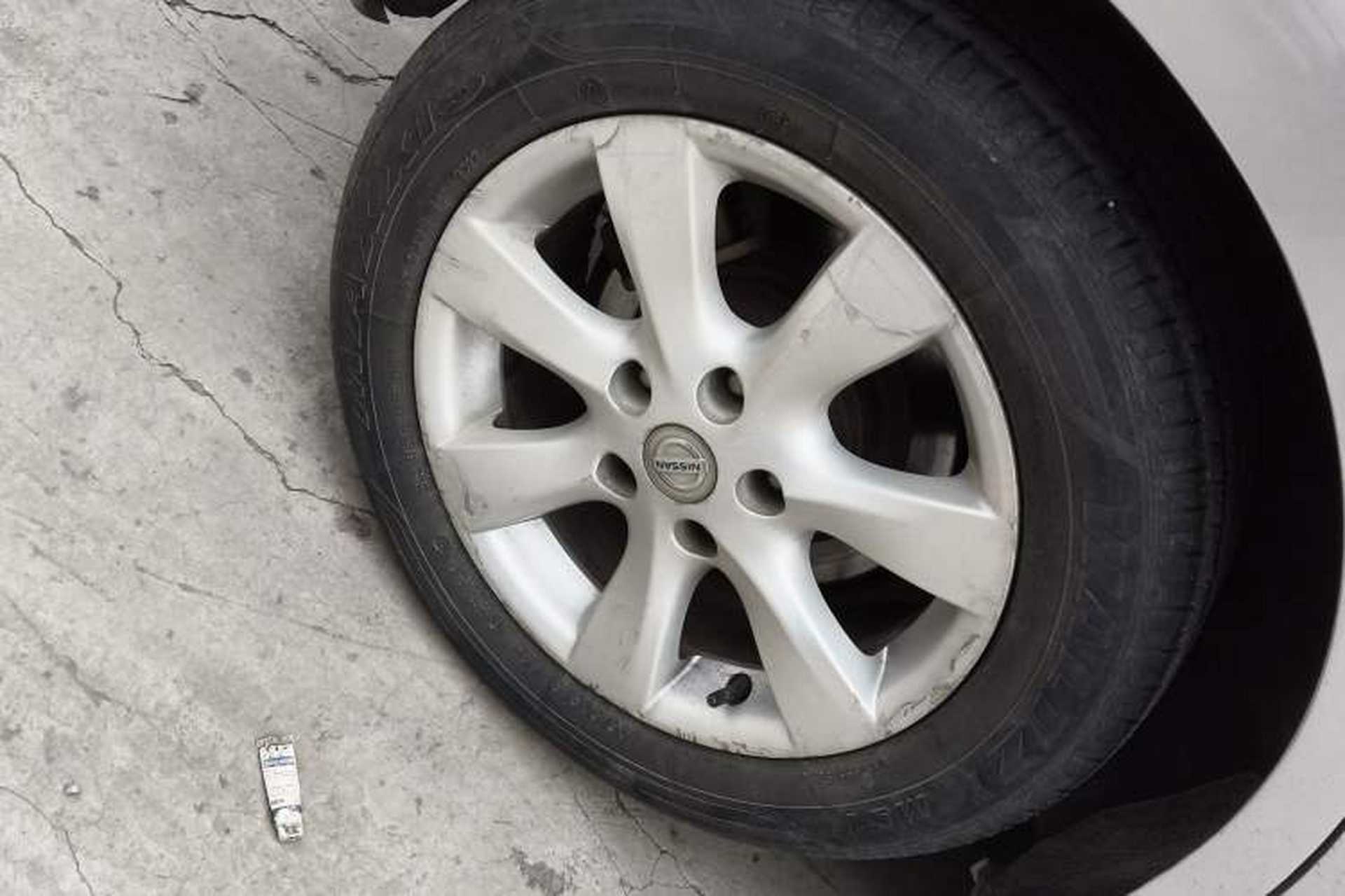 Used Nissan Tiida 2011 1.6L CVT Comfort Model Right Rear Wheel Hub