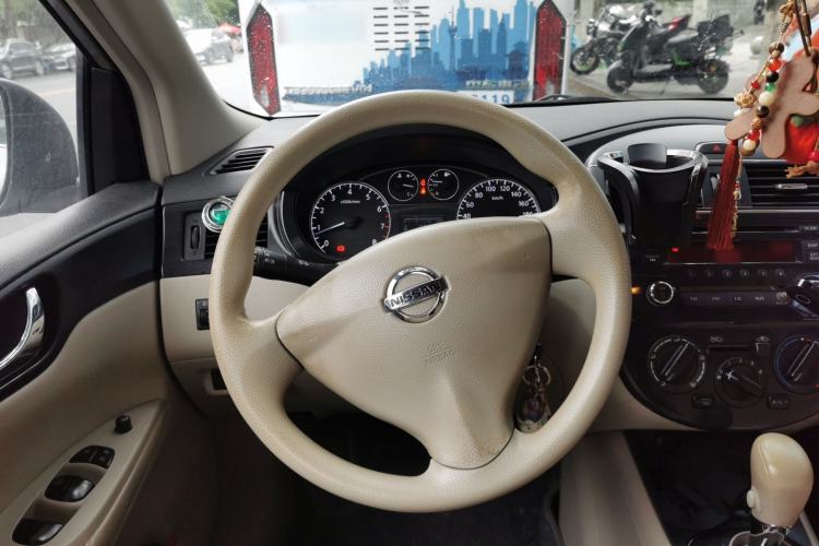 Used Nissan Tiida 2011 1.6L CVT Comfort Model Steering Wheel
