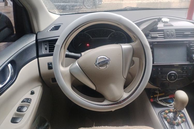 Used Nissan Tiida 2011 1.6L CVT Smart Version Steering Wheel