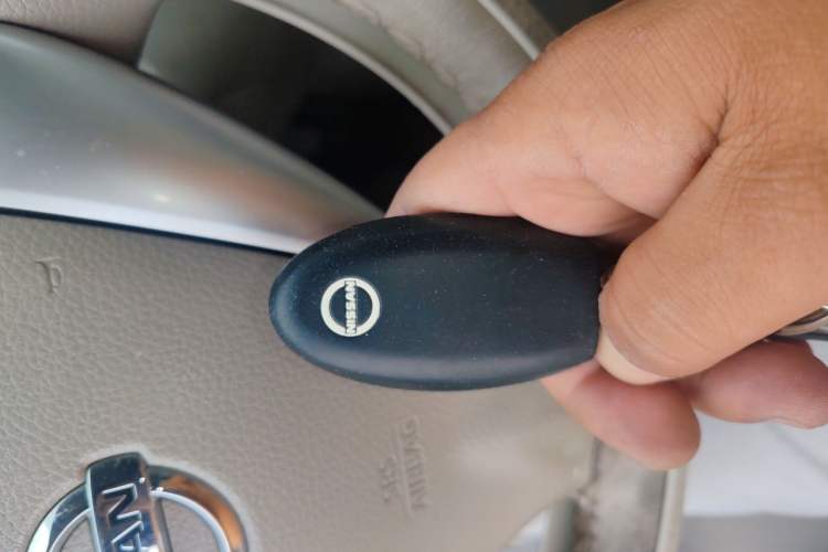 Used Nissan Tiida 2011 1.6L Manual Smart Version Vehicle Key