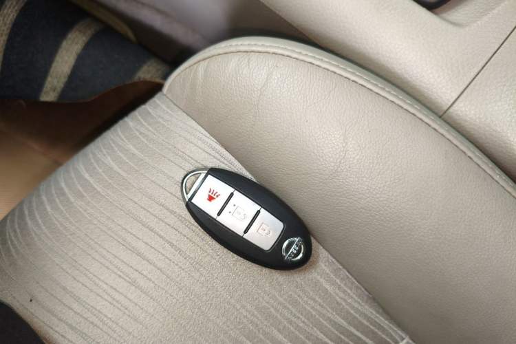 Used Nissan Tiida 2011 1.6L Manual Smart Version Vehicle Key