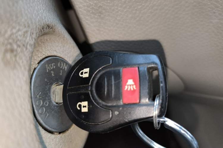 Used Nissan Tiida 2011 1.6L CVT Comfort Model Vehicle Key