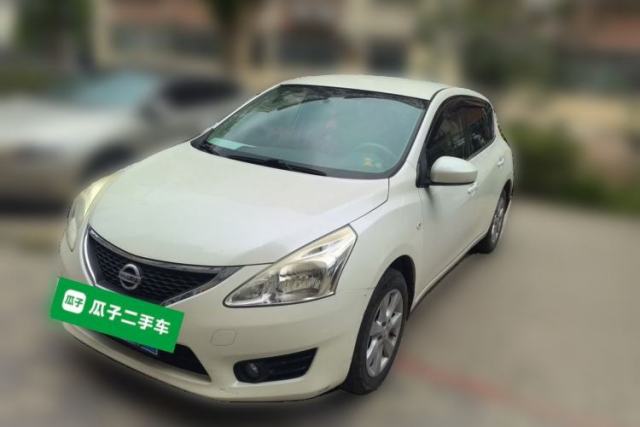 Ojetý Nissan Tiida 2011 1.6L Manual Comfort Edition