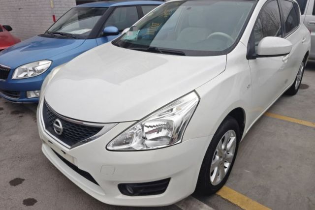 Used Nissan Tiida 2011 1.6L Manual Comfort Edition