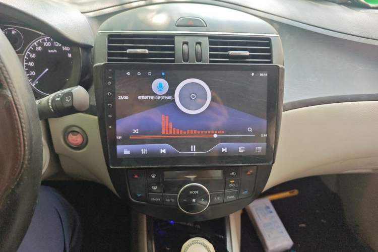 Used Nissan Tiida 2011 1.6L CVT Smart Version Audio And AC Panel