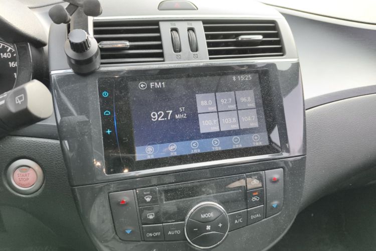 Used Nissan Tiida 2011 1.6L CVT Smart Version Audio And AC Panel