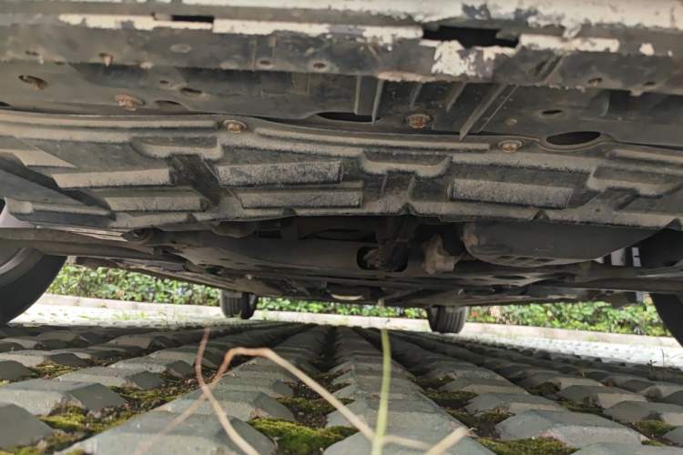 Used Nissan Tiida 2011 1.6L CVT Smart Version Chassis Front