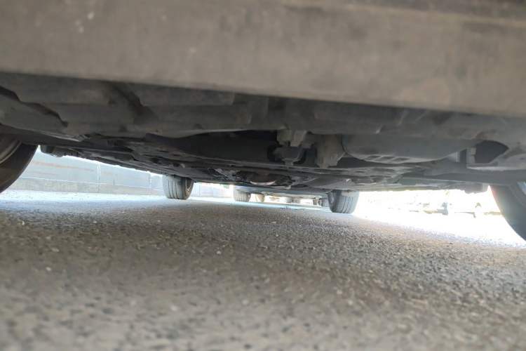 Used Nissan Tiida 2011 1.6L CVT Smart Version Chassis Front