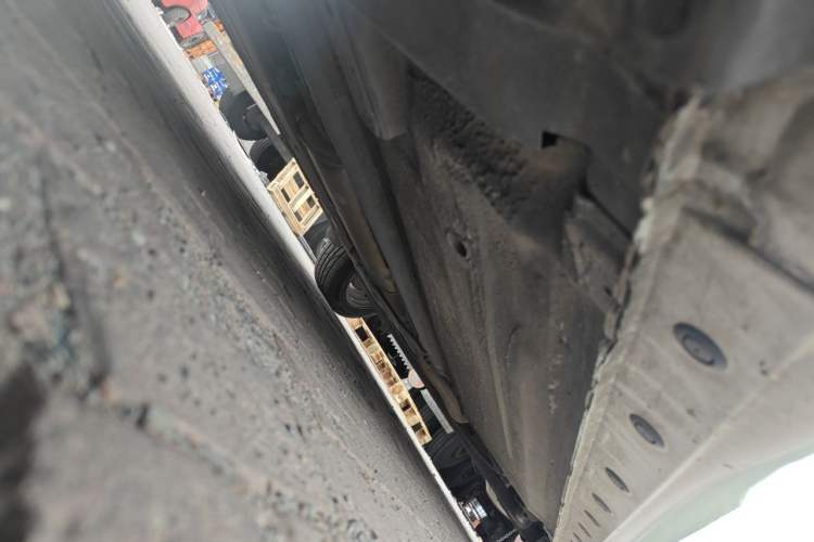 Used Nissan Tiida 2011 1.6L CVT Comfort Model Chassis Front Left