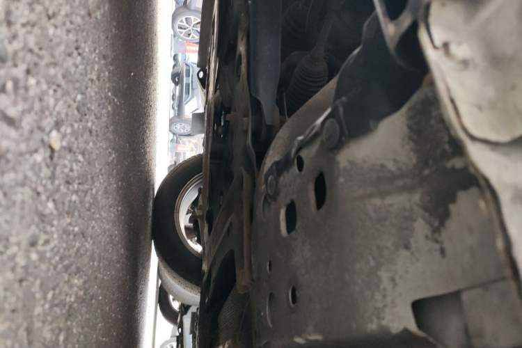 Used Nissan Tiida 2011 1.6L CVT Comfort Model Chassis Front Left