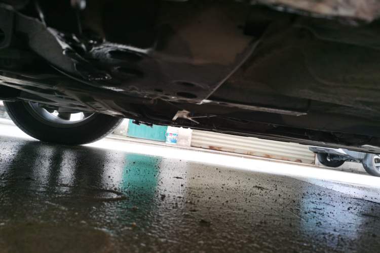 Used Nissan Tiida 2011 1.6L CVT Comfort Model Chassis Front Left