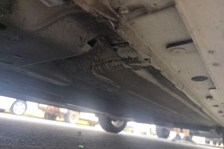 Used Nissan Tiida 2011 1.6T M-CVT Cool Edition Chassis Front Left