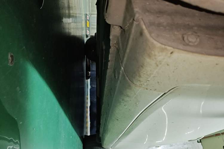 Used Nissan Tiida 2011 1.6L CVT Comfort Model Chassis Front Left