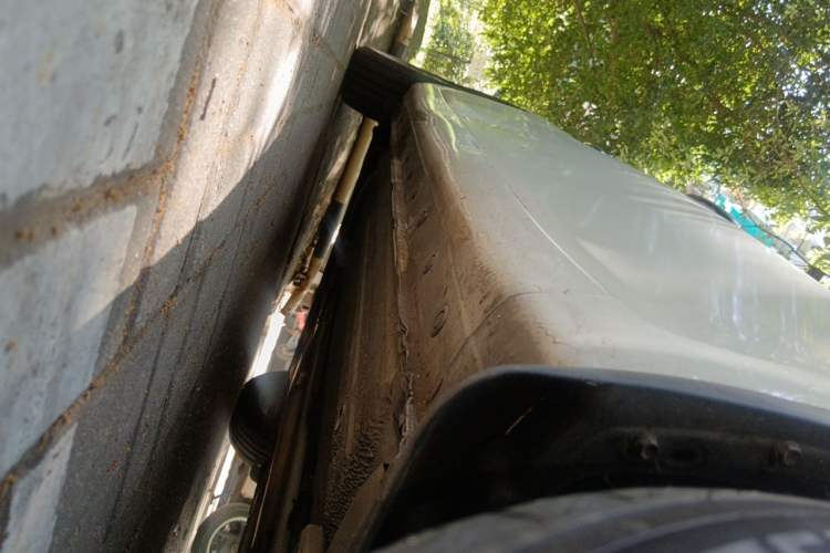 Used Nissan Tiida 2011 1.6L CVT Comfort Model Chassis Front Right